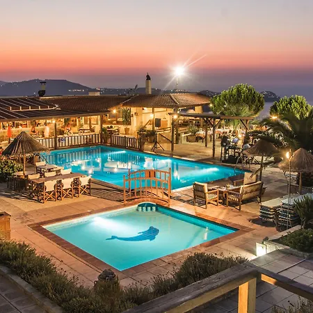 Spiros-soula Family & 3*