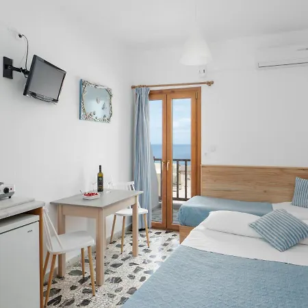 Spiros-soula Family & 3* Agia Pelagia